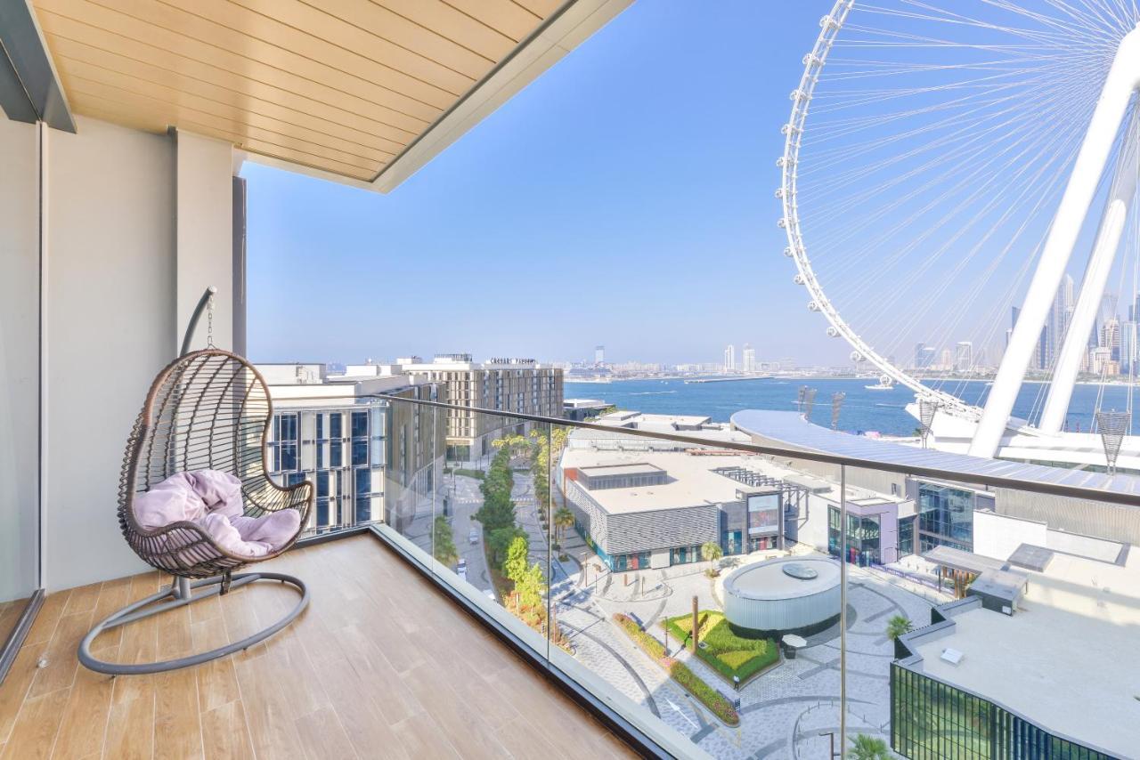 Luxury 2 Bedroom Beachfront Apt W Stunning Sea View Dubai Exterior foto